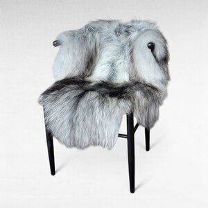 Genuine Icelandic Sheepskin Rug Gray Moorit 52" x 35"